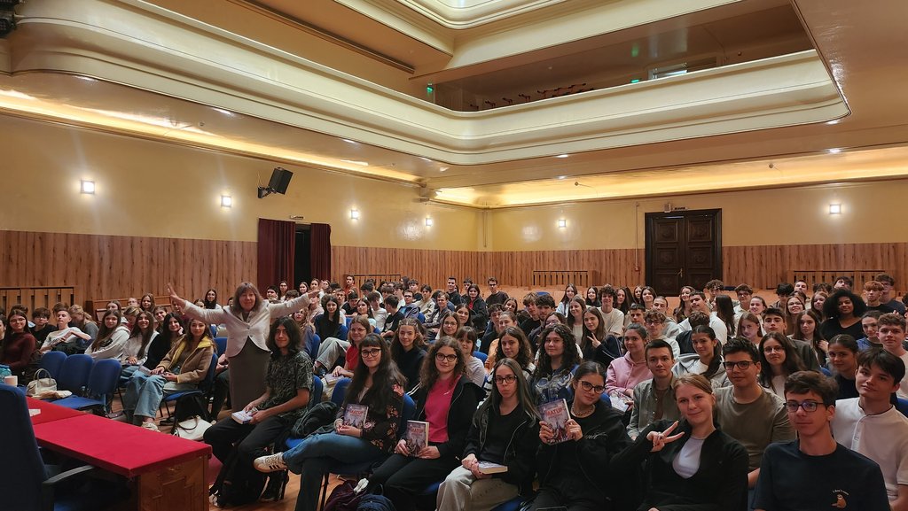 Întâlnirea despre Matuf, peruchierul, la Colegiul Mihai Viteazul