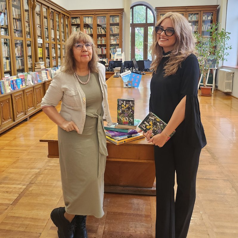 Platanos la Colegiul Mihai Viteazul - Doina Ruști